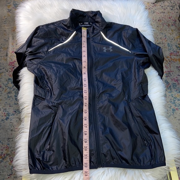 Under Armour Women's UA Storm Impasse Run 2.0 Jacket size XS - Picture 8 of 16